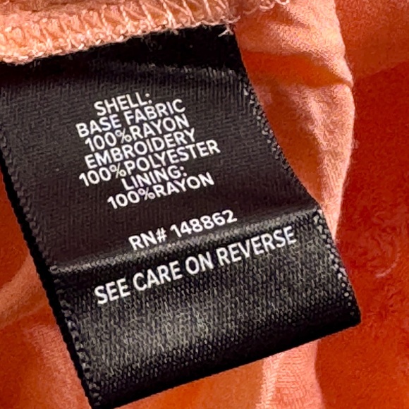 Torrid 3X Peach Eyelet Embroidered Peplum Tank | Adjustable Straps Boho Summer - Picture 12 of 13